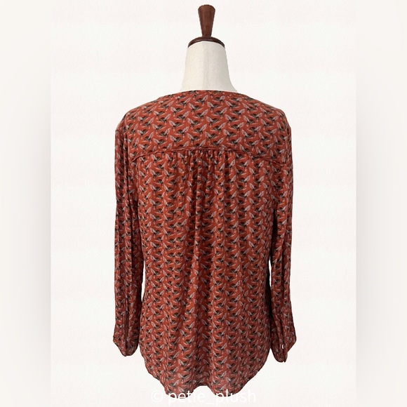 Hinge -3/4 Sleeve Button-Down Blouse- Size: Medium - EUC - Picture 3 of 4